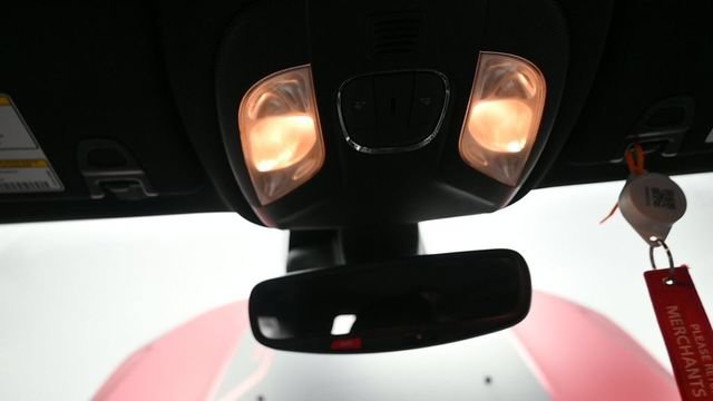 Used 2025 Jeep Compass Trailhawk AWD/4WD image 21