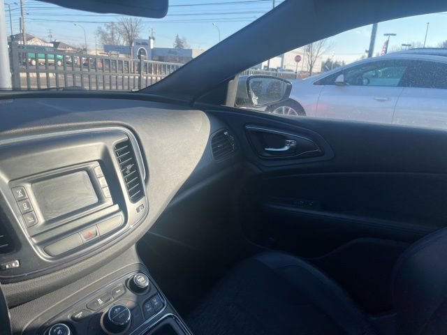 Used 2016 Chrysler 200 S w/ Comfort Group image 13