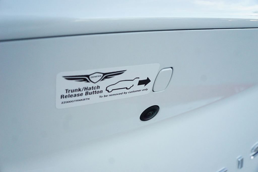 New 2025 Genesis G70 3.3T Advanced w/ Sport Prestige Package image 21