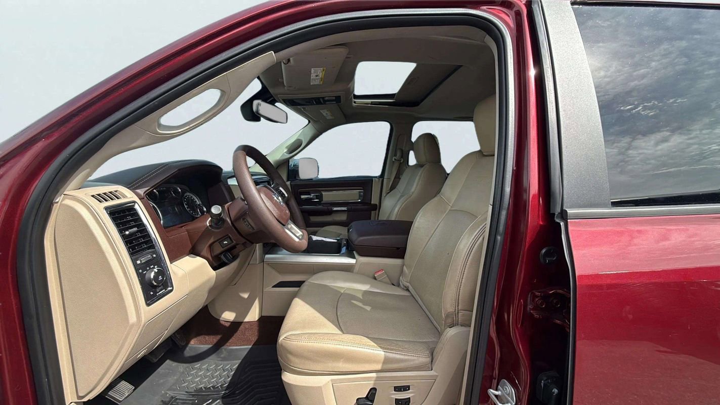 Used 2017 RAM 1500 Laramie w/ Convenience Group image 13