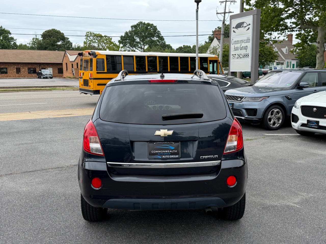 Used 2014 Chevrolet Captiva Sport LT w/ Convenience Package FWD image 8