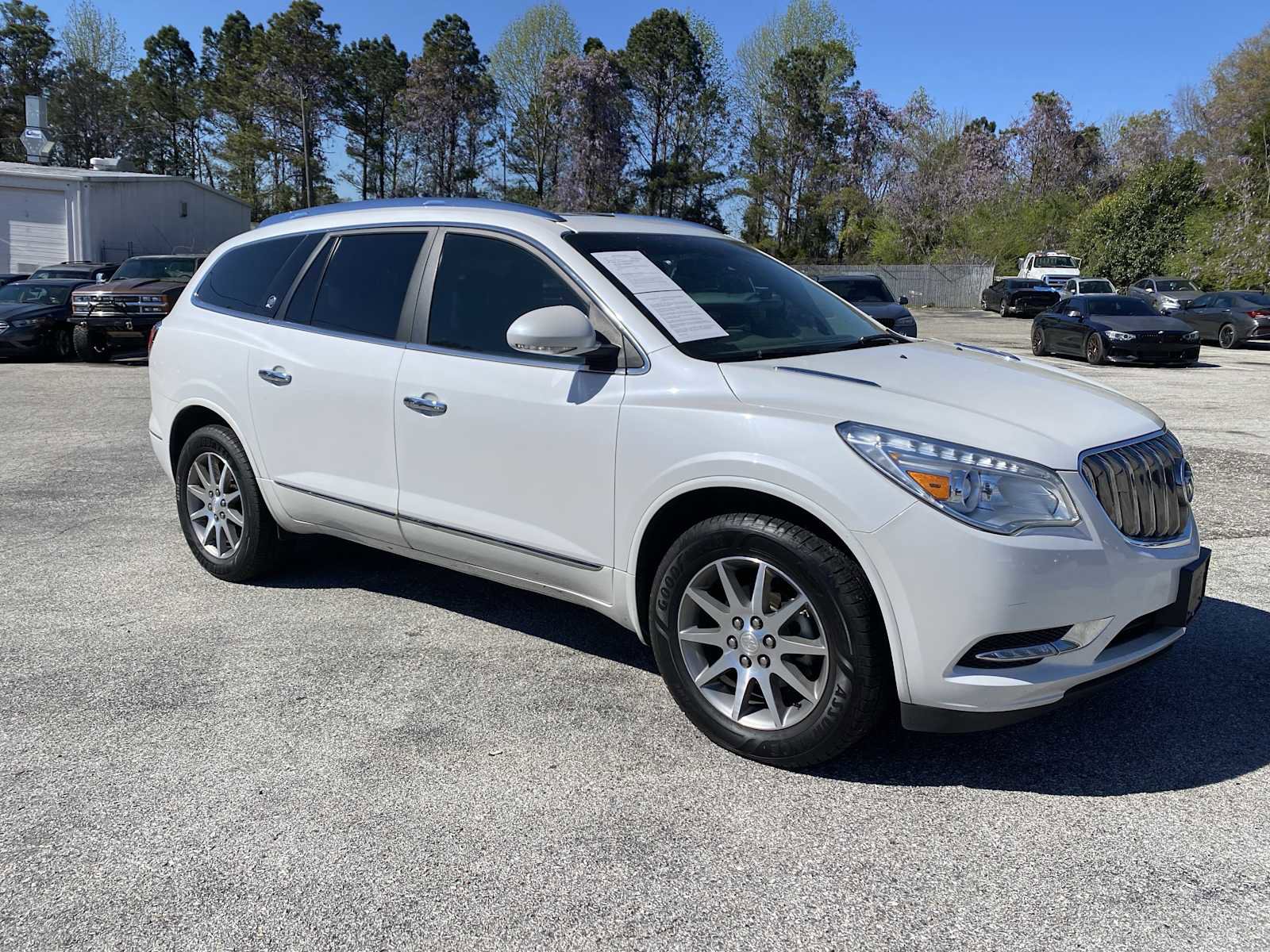 Used 2017 Buick Enclave Leather image 1
