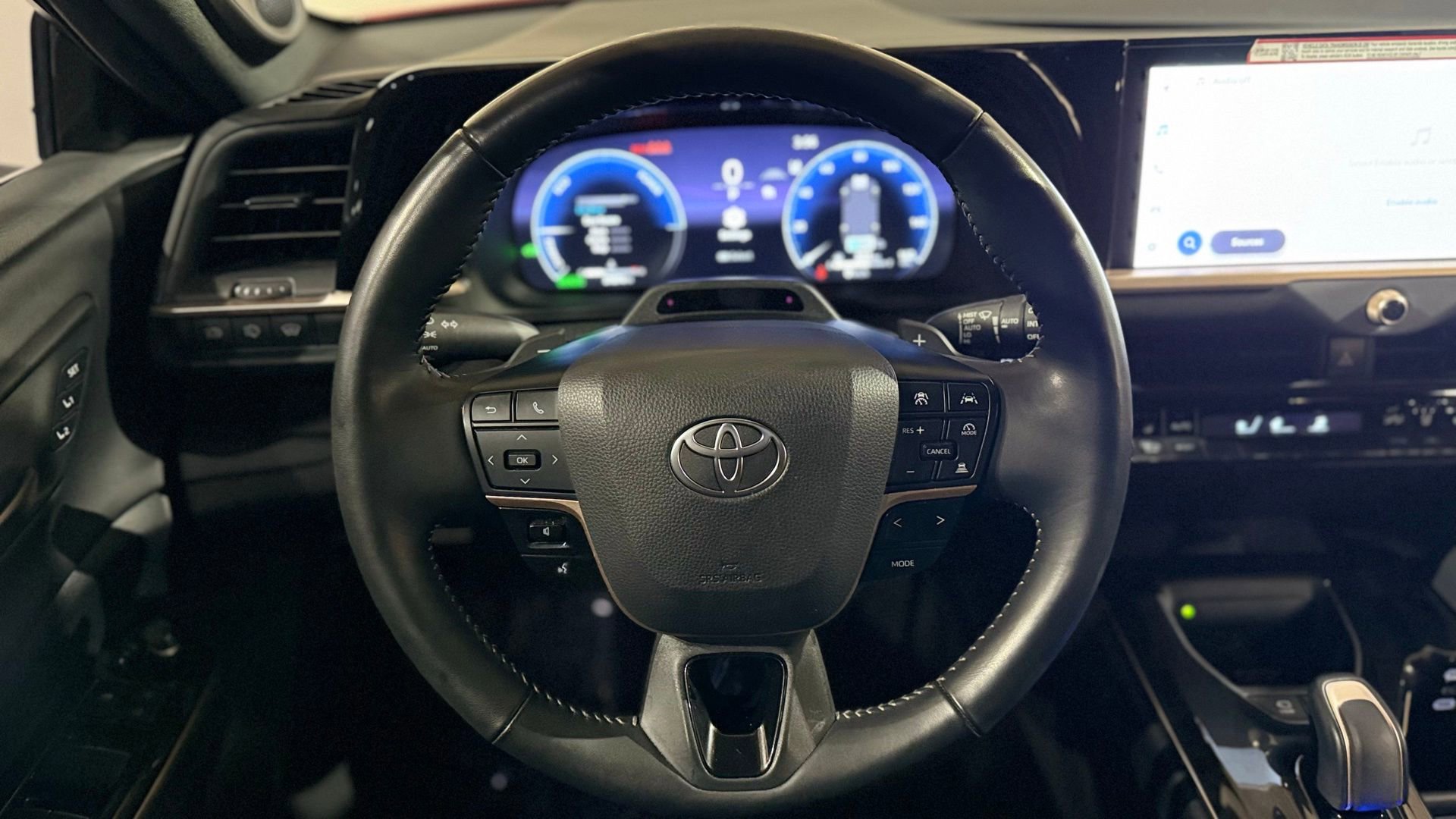 Used 2025 Toyota Crown Signia w/ Advanced Technology Package AWD/4WD image 70