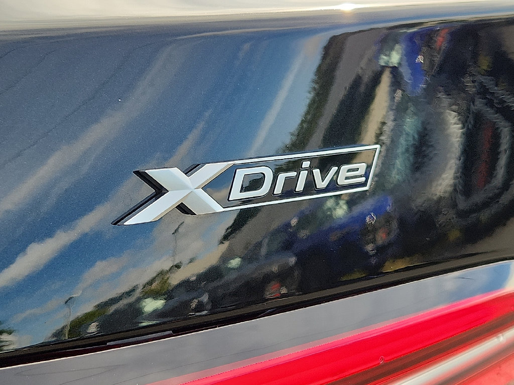 Used 2025 BMW 540i xDrive w/ Premium Package AWD/4WD image 30