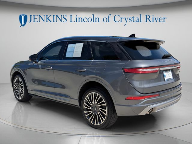 Used 2021 Lincoln Corsair Reserve w/ Equipment Group 201A AWD/4WD image 3