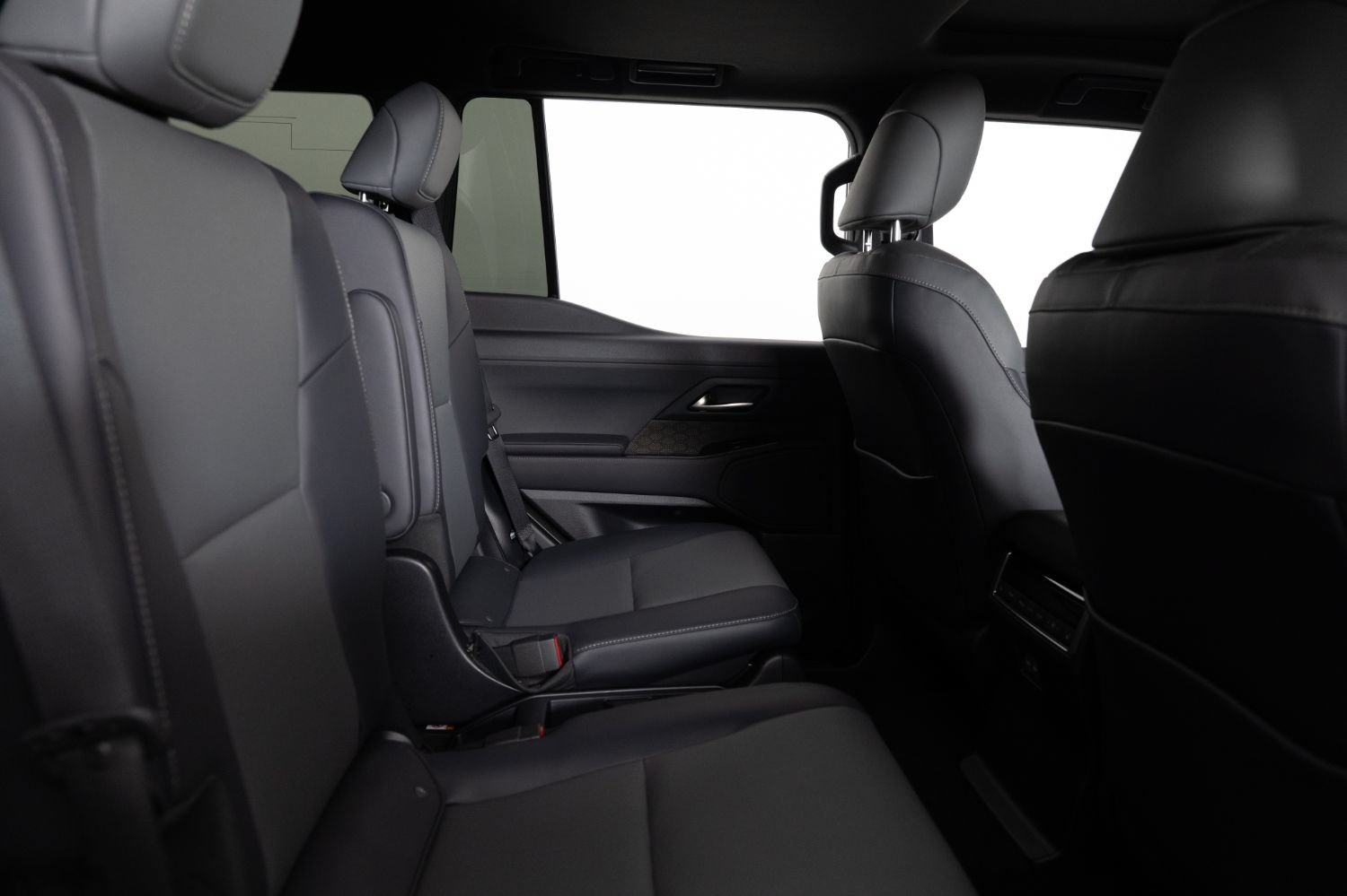 Used 2025 Lexus GX 550 w/ Cold Area Package AWD/4WD image 30