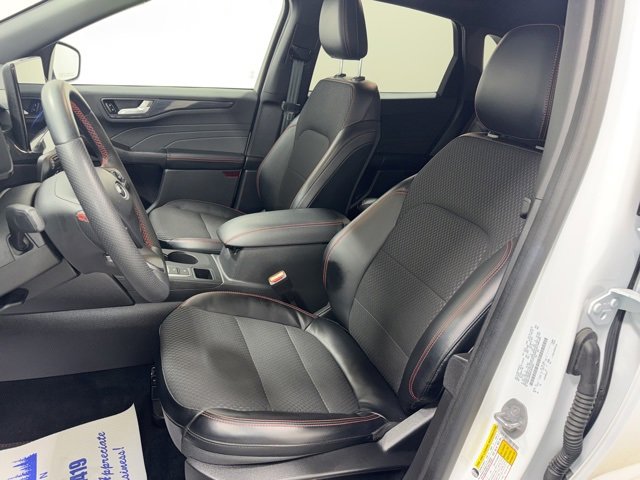 Used 2023 Ford Escape ST-Line w/ Tech Pack #1 image 12