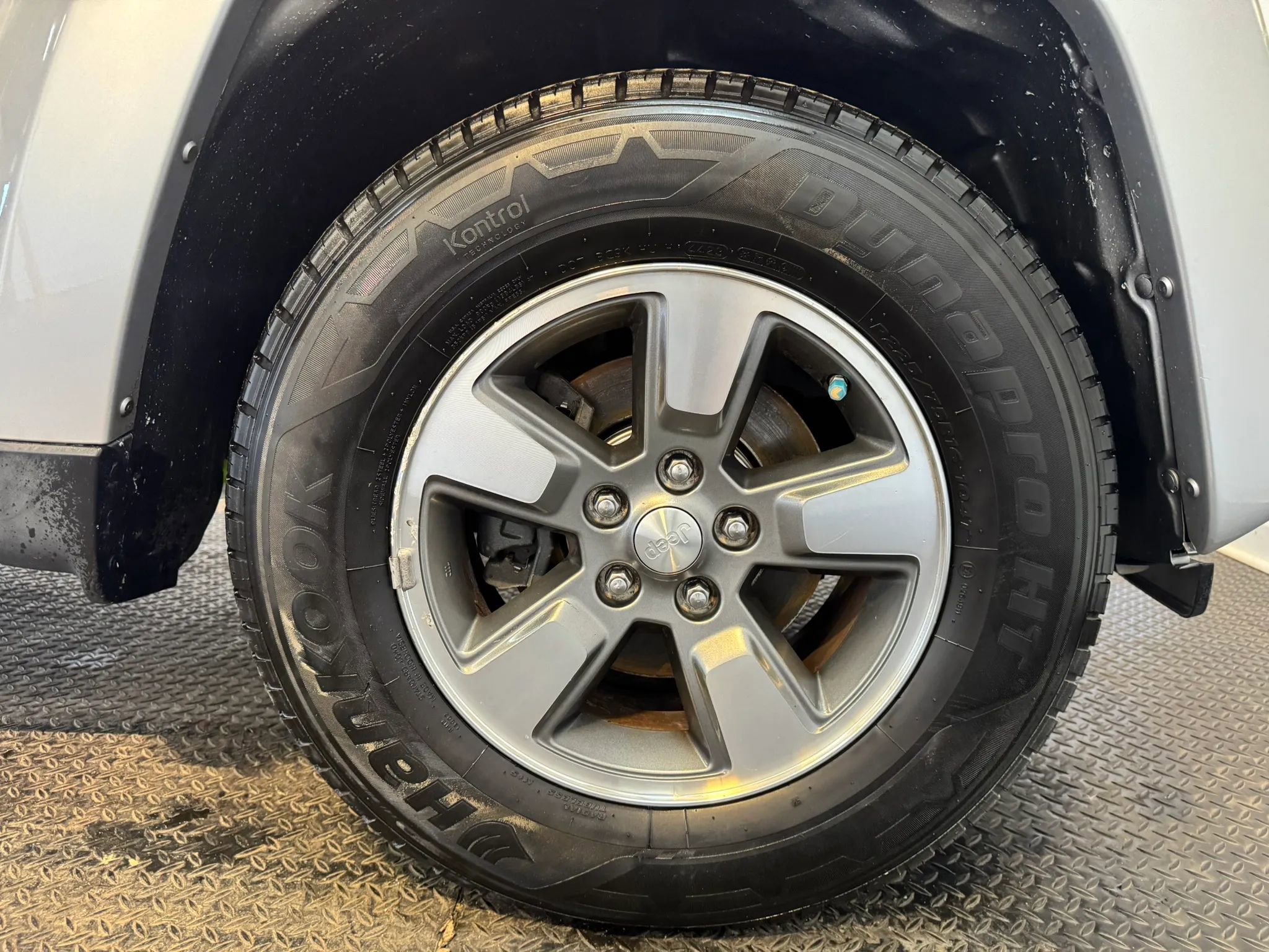 Used 2008 Jeep Liberty Sport w/ Popular Equipment Group image 32