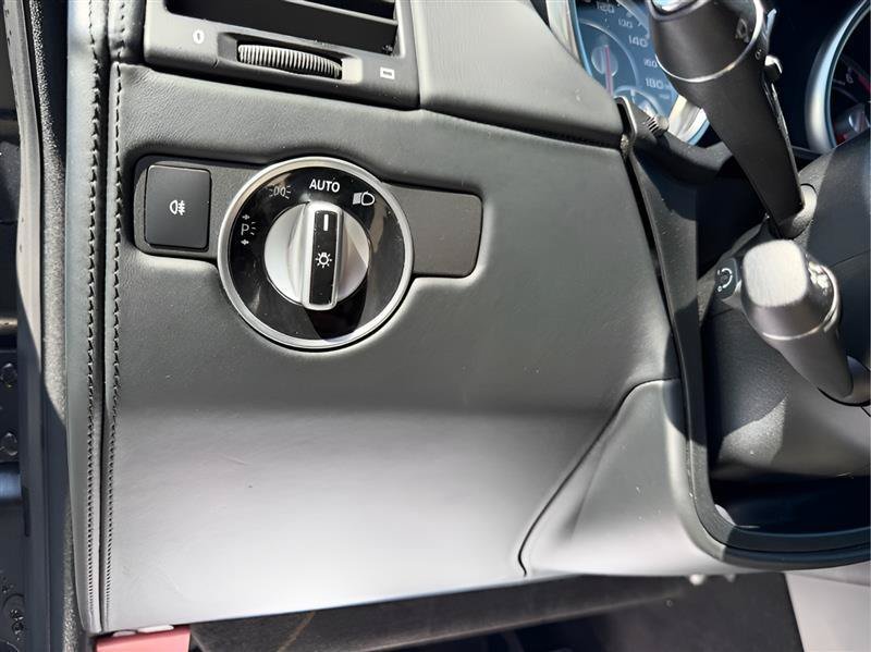 Used 2015 Mercedes-Benz G 63 AMG 4MATIC image 31