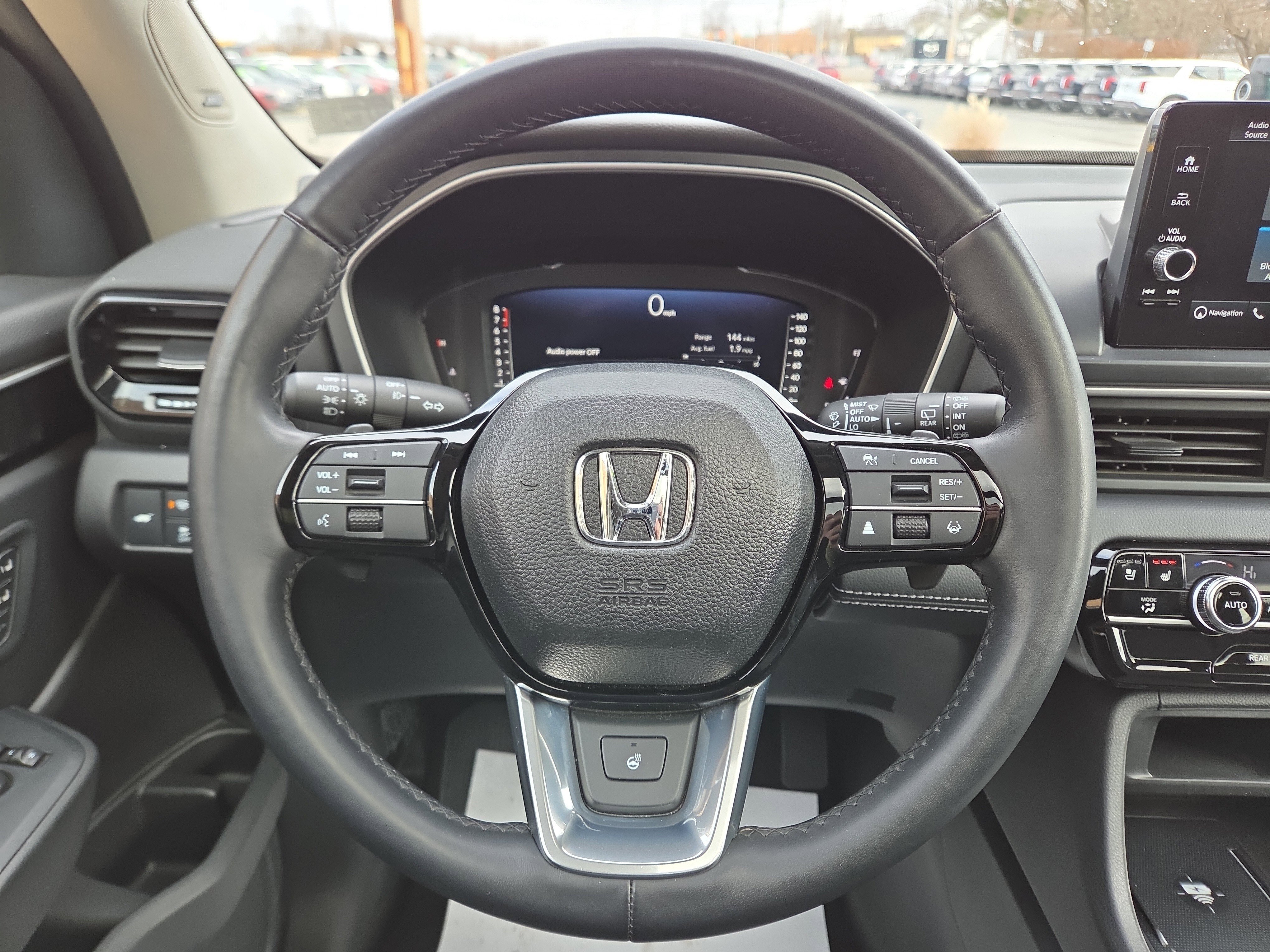 Used 2023 Honda Pilot Elite image 18