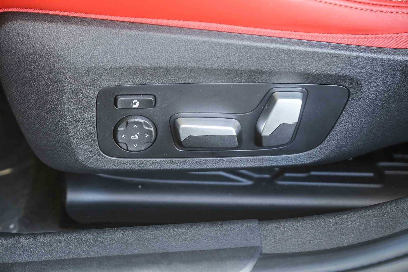 Certified 2023 BMW M3 Competition image 18