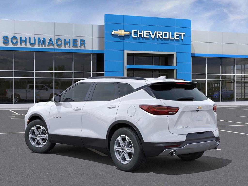 New 2026 Chevrolet Blazer LT image 3