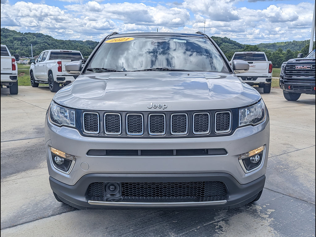 Used 2021 Jeep Compass Limited w/ Sun and Sound Group AWD/4WD image 11