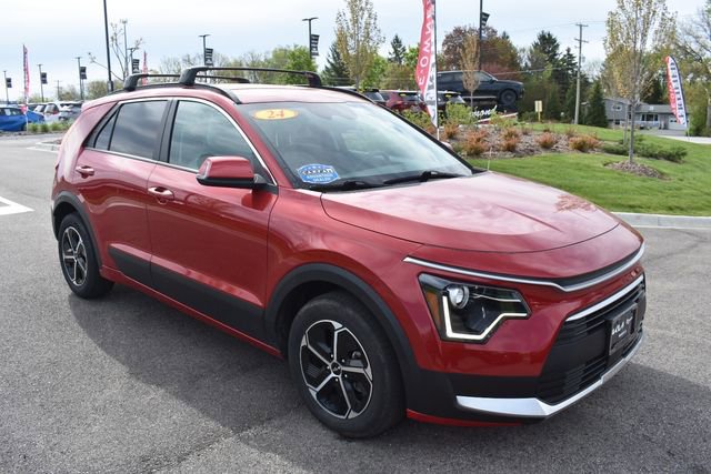 Used 2024 Kia Niro EX FWD image 10