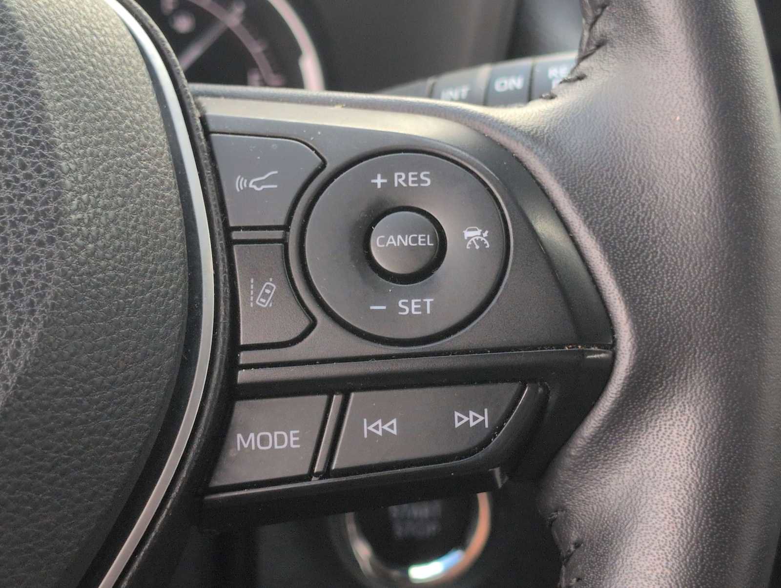 Used 2024 Toyota RAV4 Adventure AWD/4WD image 24