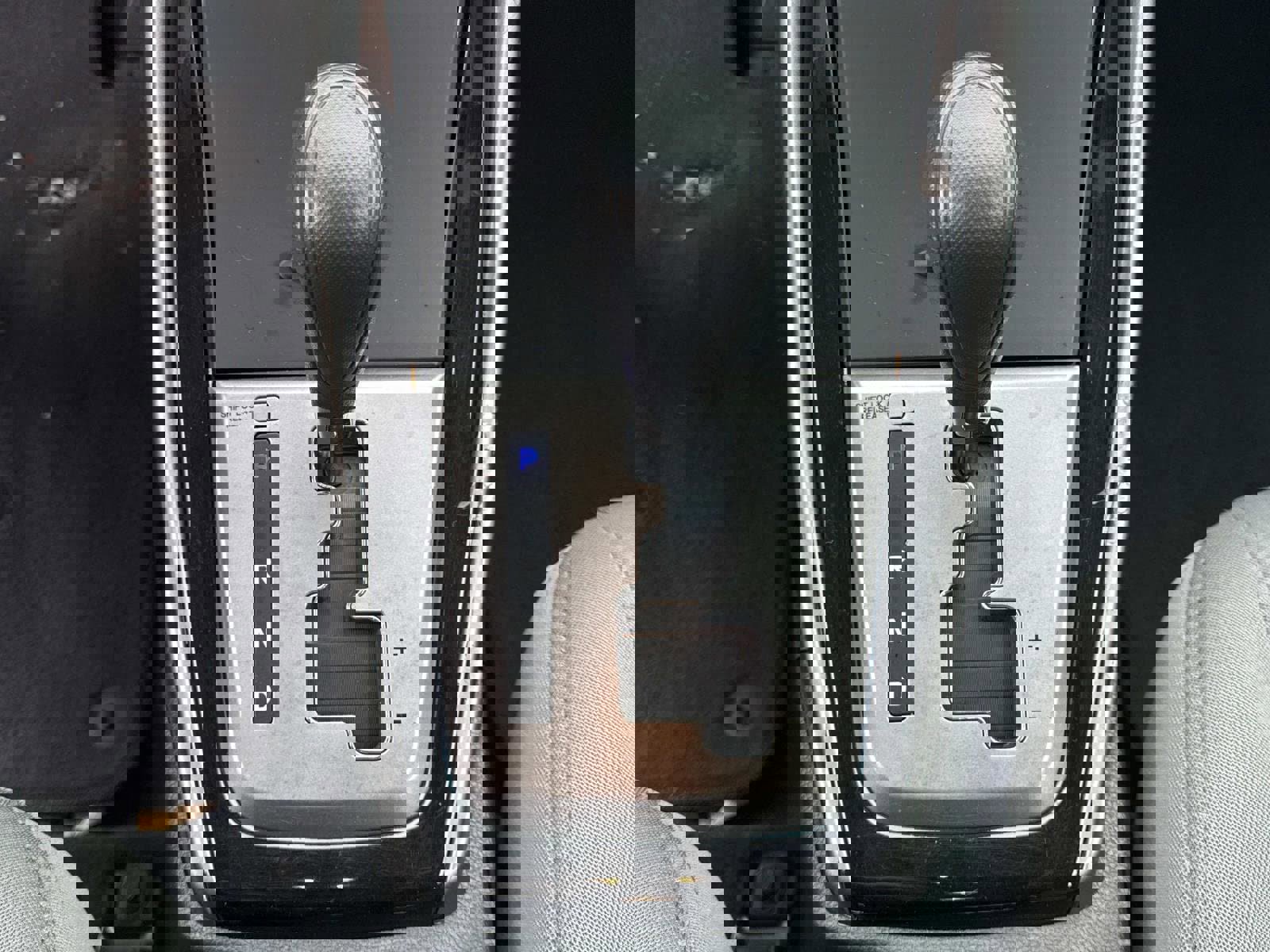 Used 2013 Hyundai Elantra GLS w/ Preferred Pkg image 23