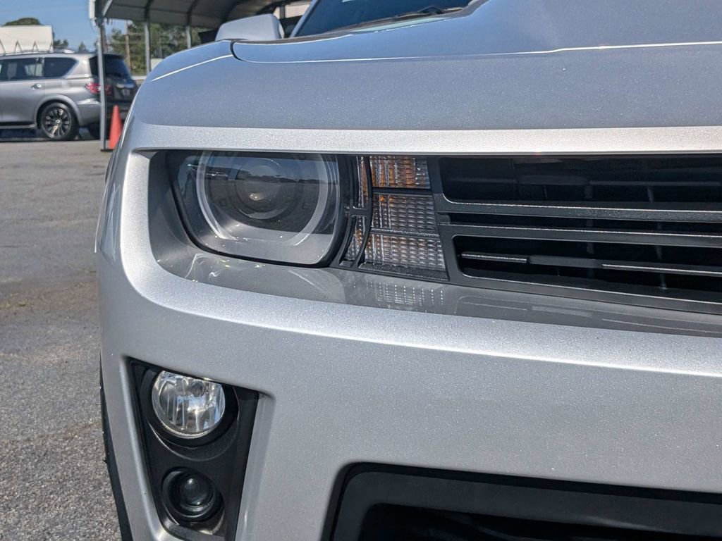 Used 2013 Chevrolet Camaro ZL1 RWD image 10
