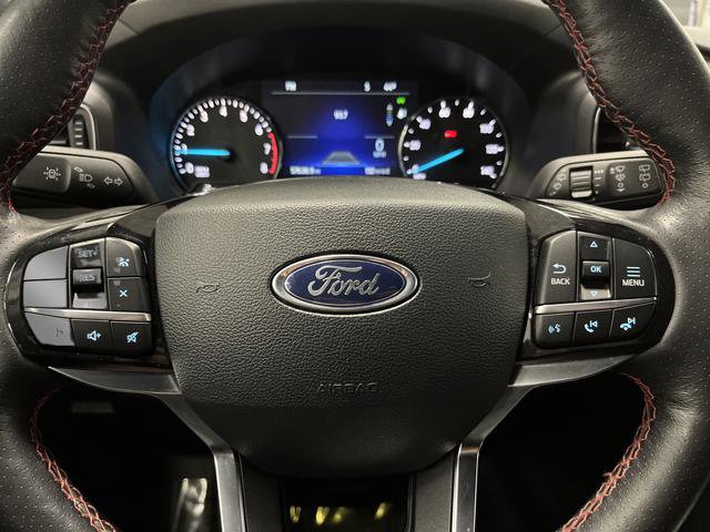 Used 2023 Ford Explorer ST-Line AWD/4WD image 17