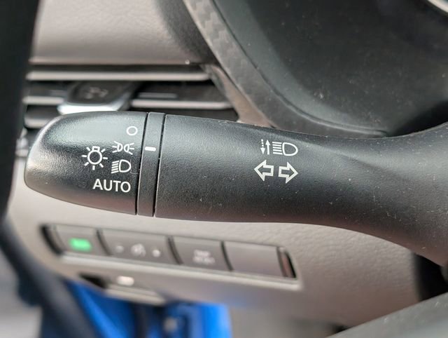 Used 2024 Nissan Sentra SV FWD image 23