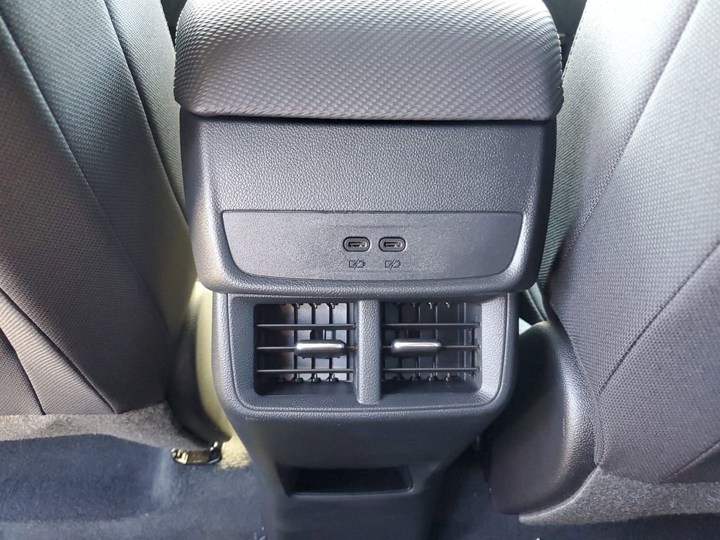 New 2026 Chevrolet Equinox LT image 12