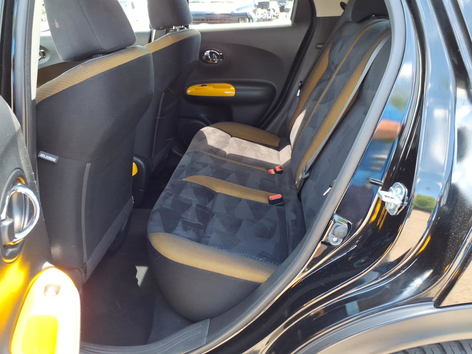 Used 2016 Nissan Juke SV AWD/4WD image 13
