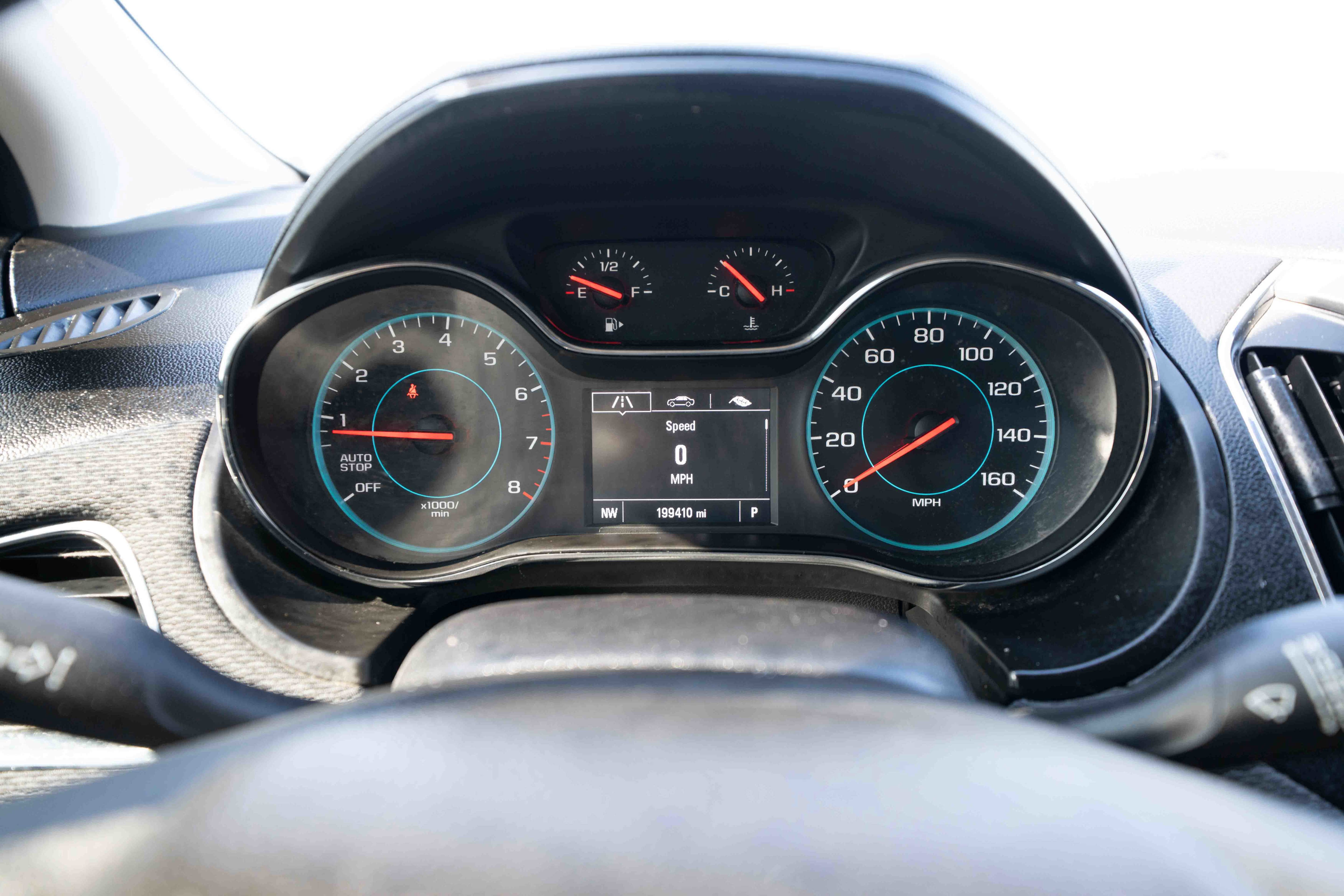 Used 2018 Chevrolet Cruze LT w/ Convenience Package image 16