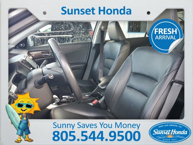 Certified 2017 Honda Accord Touring image 3