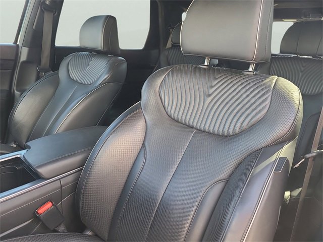 Used 2024 Hyundai Palisade Calligraphy image 24