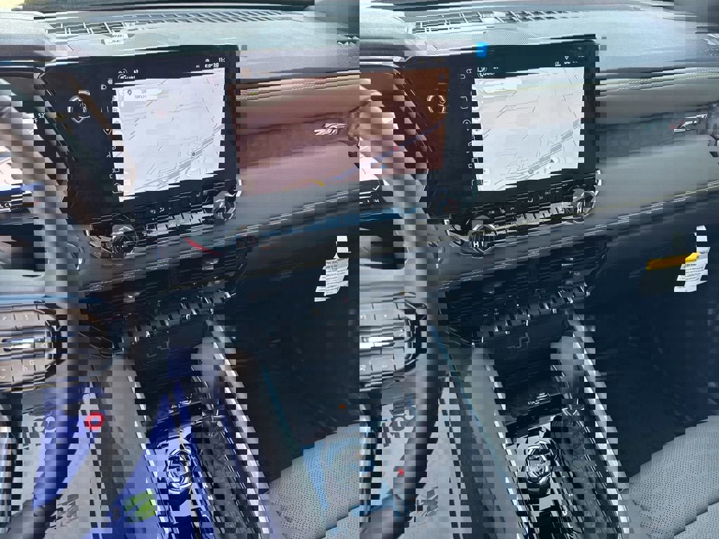 New 2026 Chevrolet Colorado ZR2 w/ Technology Package image 25