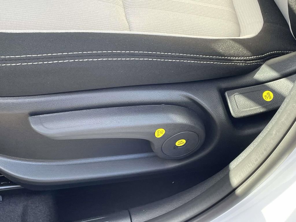 New 2026 Hyundai Venue SEL image 16