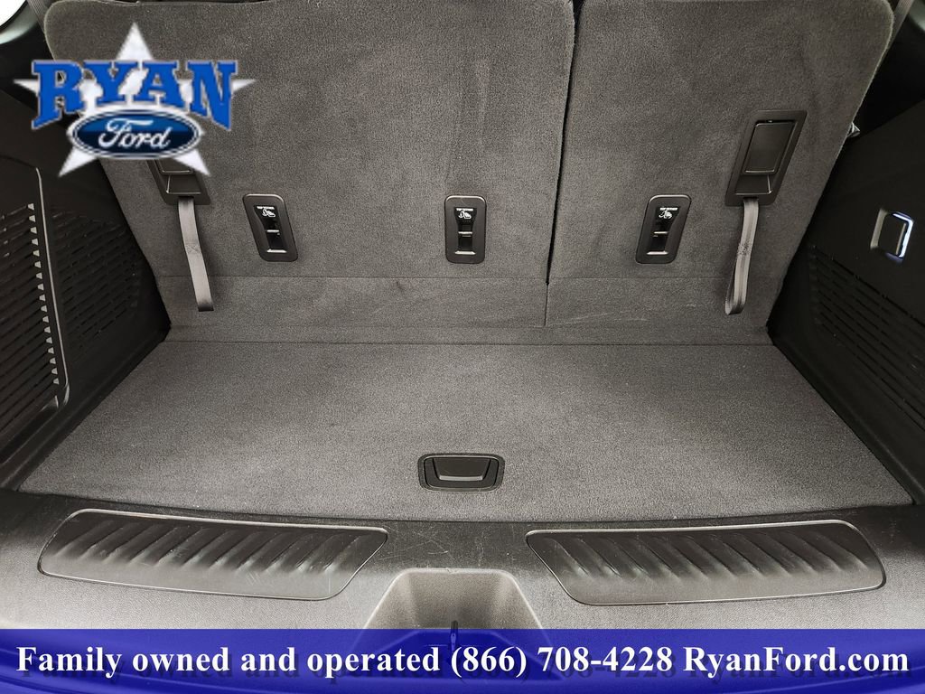 Used 2023 Chevrolet Tahoe LS image 22