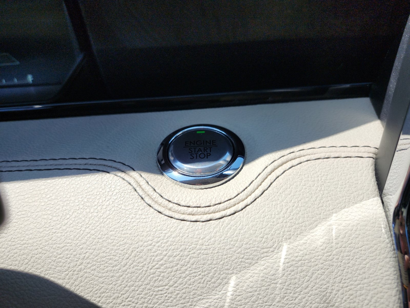 Used 2019 Lincoln Navigator Reserve AWD/4WD image 23