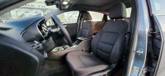 Used 2024 Chevrolet Malibu LT image 11