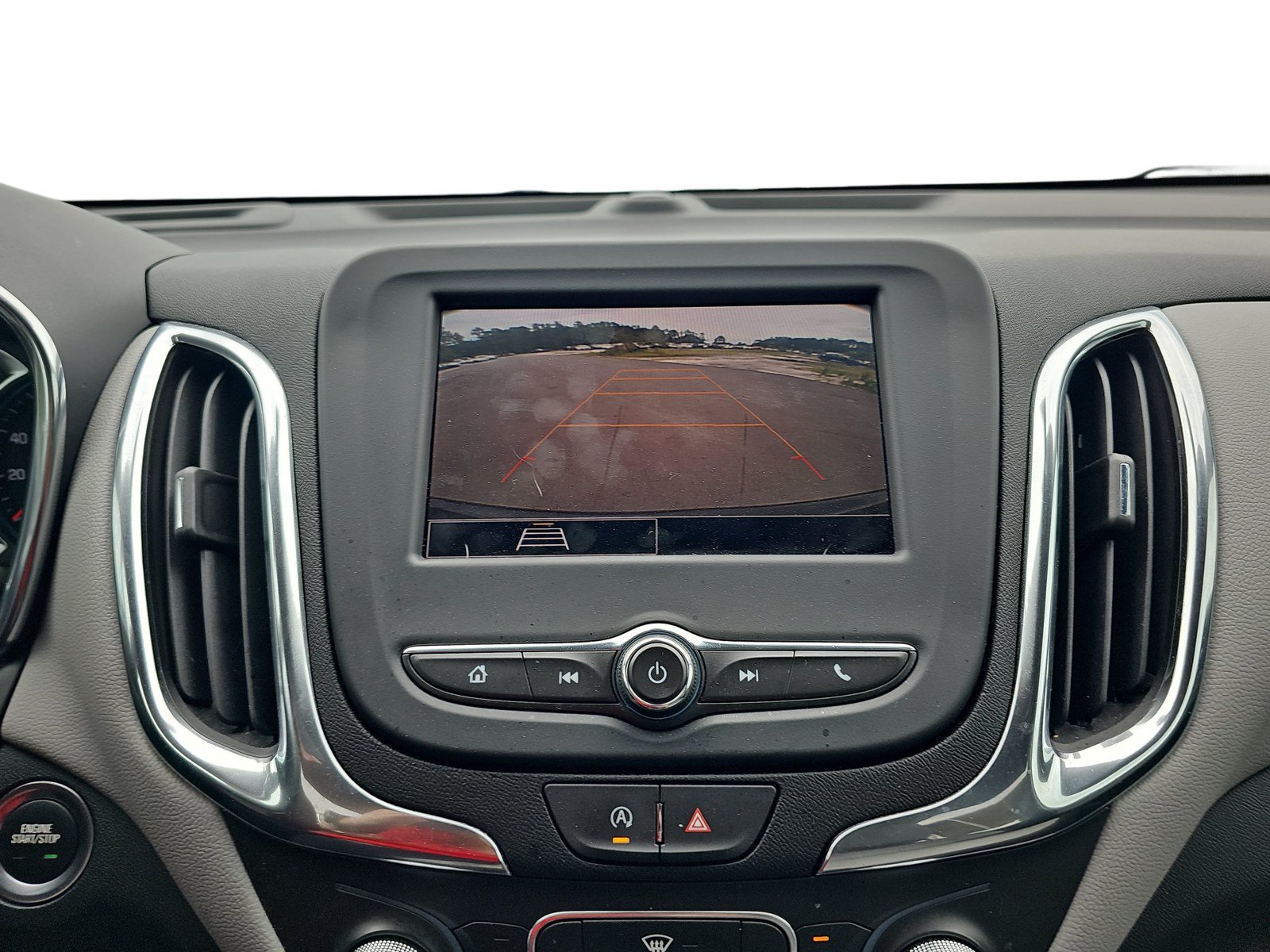 Used 2024 Chevrolet Equinox LS w/ LS Convenience Package FWD image 20