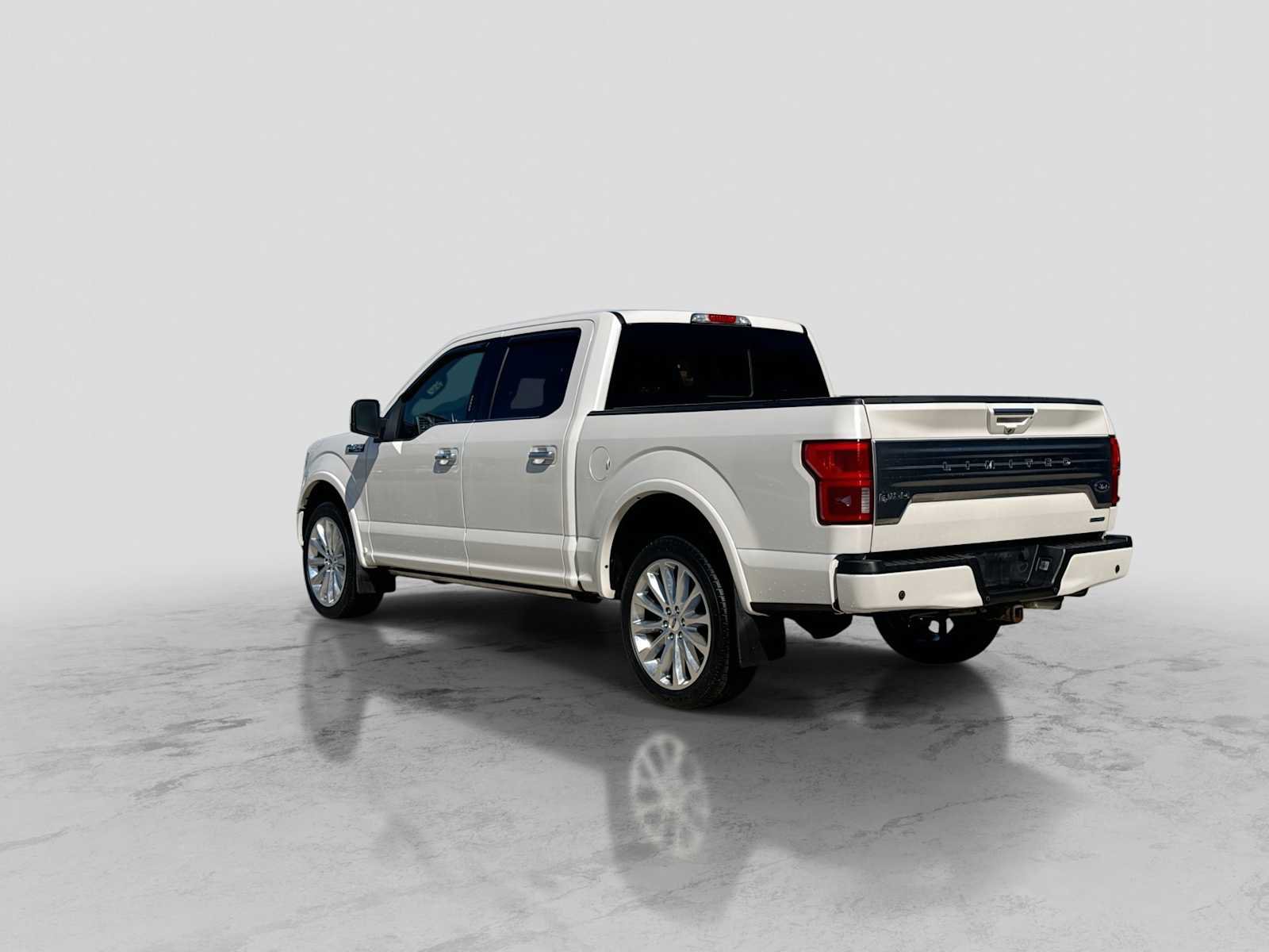 Used 2018 Ford F150 Limited w/ Trailer Tow Package AWD/4WD image 4