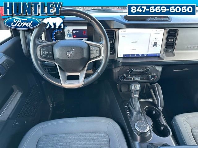 Used 2022 Ford Bronco Outer Banks image 12