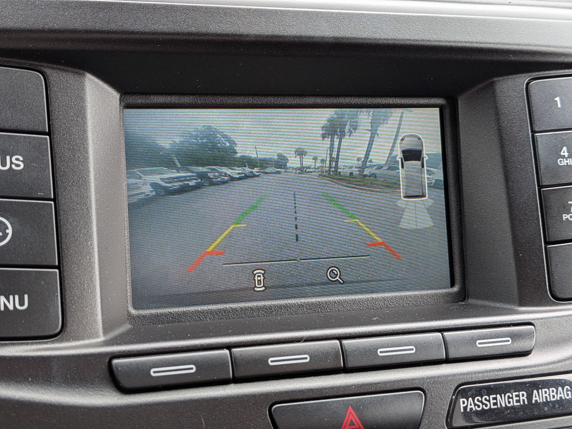 Used 2019 Ford Explorer XLT FWD image 23