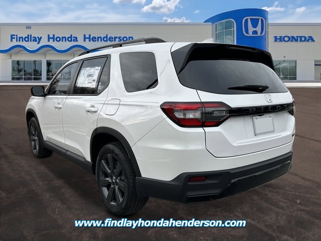 New 2026 Honda Pilot Sport image 3