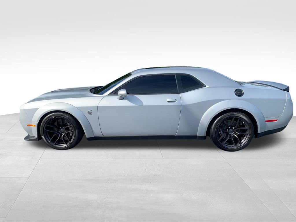 Used 2023 Dodge Challenger SRT Hellcat RWD image 2