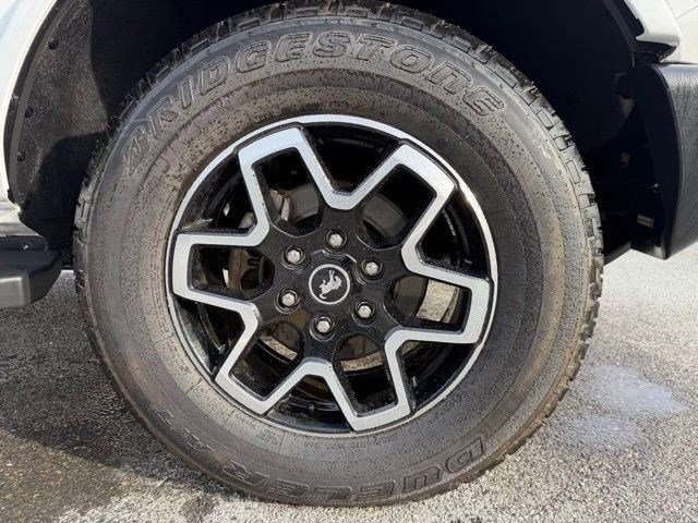 Used 2023 Ford Bronco Outer Banks image 21