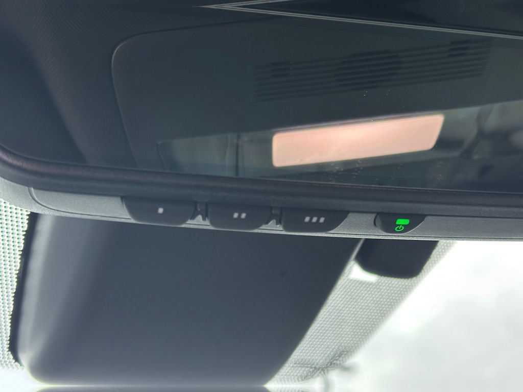 Used 2022 Lexus IS 350 F Sport w/ Navigation Package RWD image 21