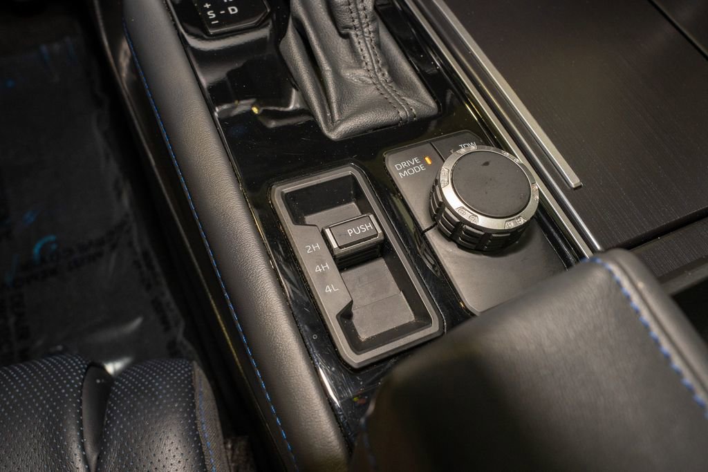 Certified 2023 Toyota Sequoia Platinum image 21