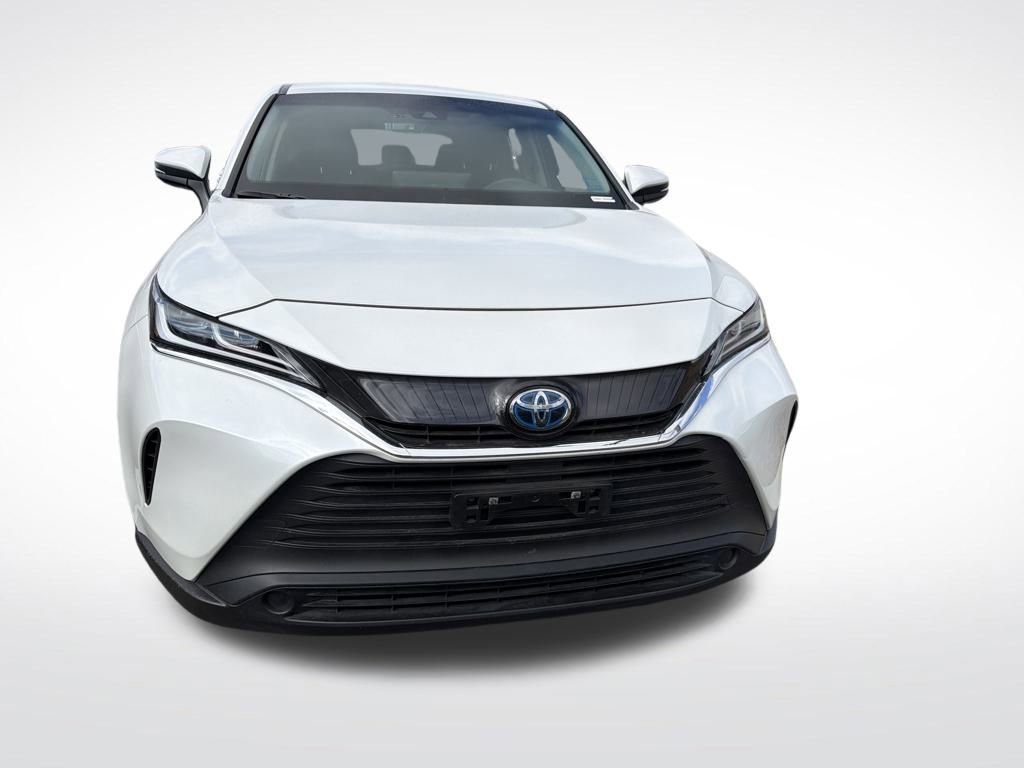 Used 2023 Toyota Venza LE image 14