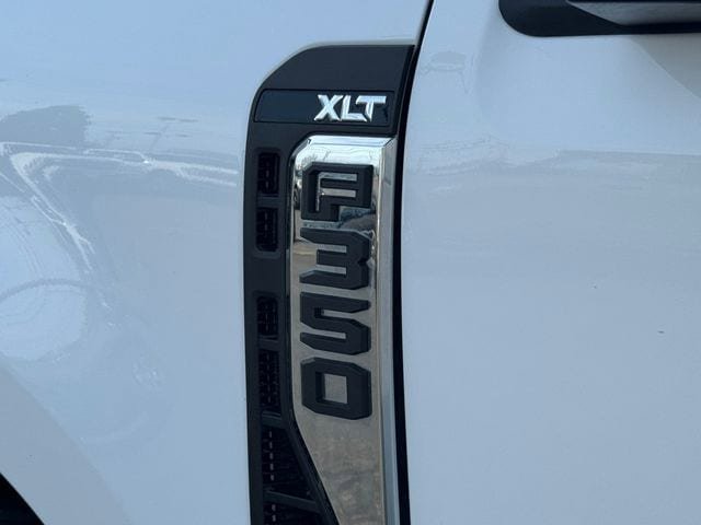 Used 2024 Ford F350 XLT AWD/4WD image 13
