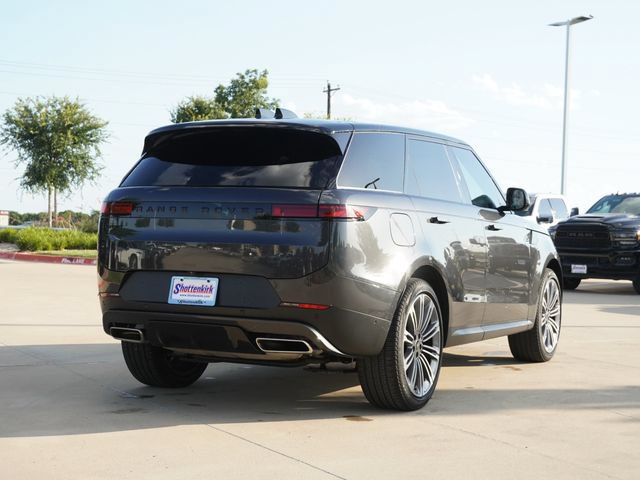 Used 2024 Land Rover Range Rover Sport SE AWD/4WD image 9