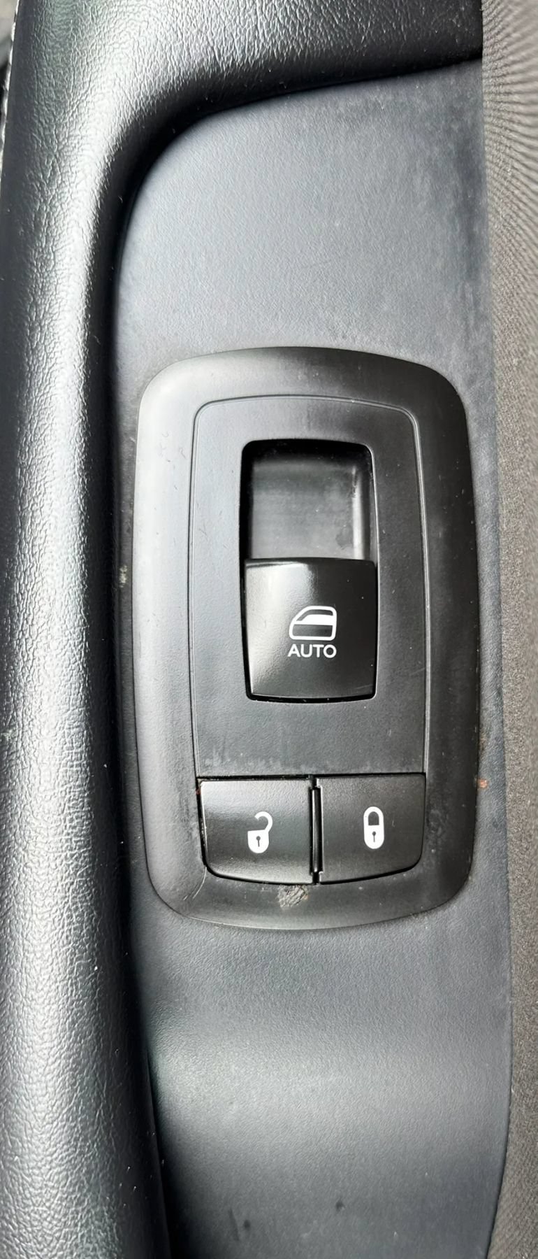 Used 2022 Dodge Challenger GT AWD/4WD image 26