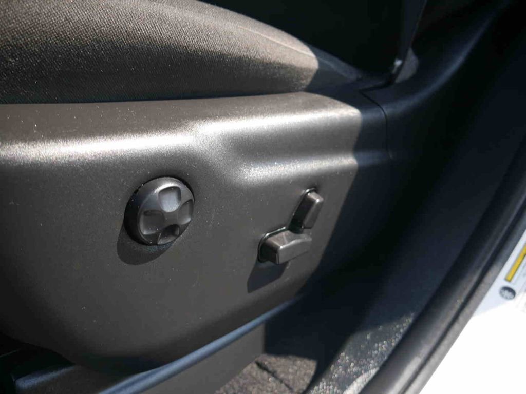 Certified 2024 Dodge Durango R/T image 34