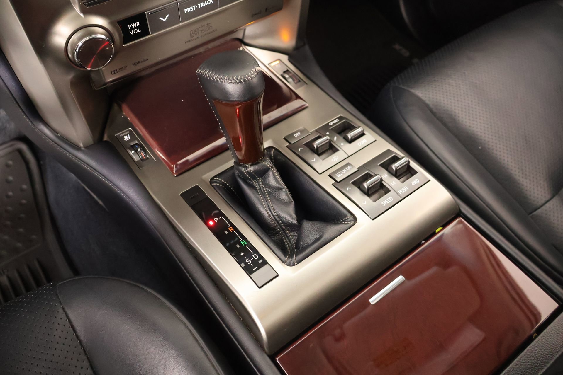 Used 2015 Lexus GX 460 Luxury AWD/4WD image 9