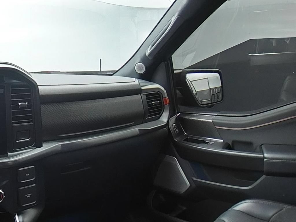 Used 2025 Ford F150 Raptor AWD/4WD image 25