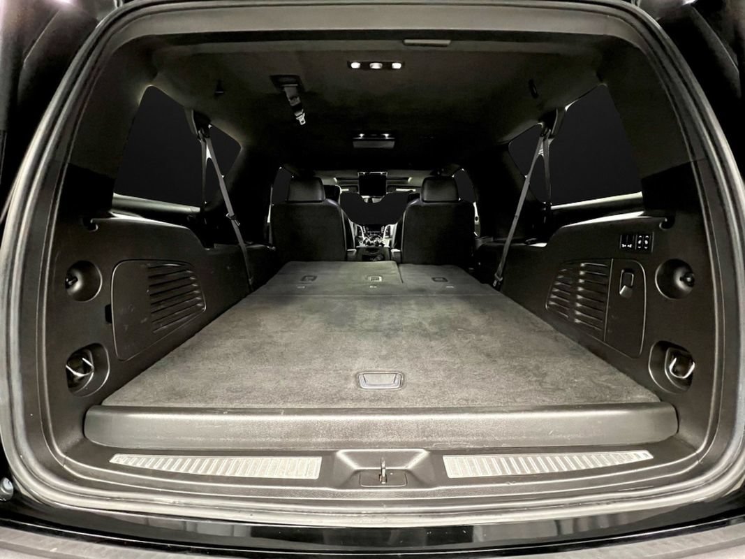 Used 2015 Cadillac Escalade ESV Platinum AWD/4WD image 38